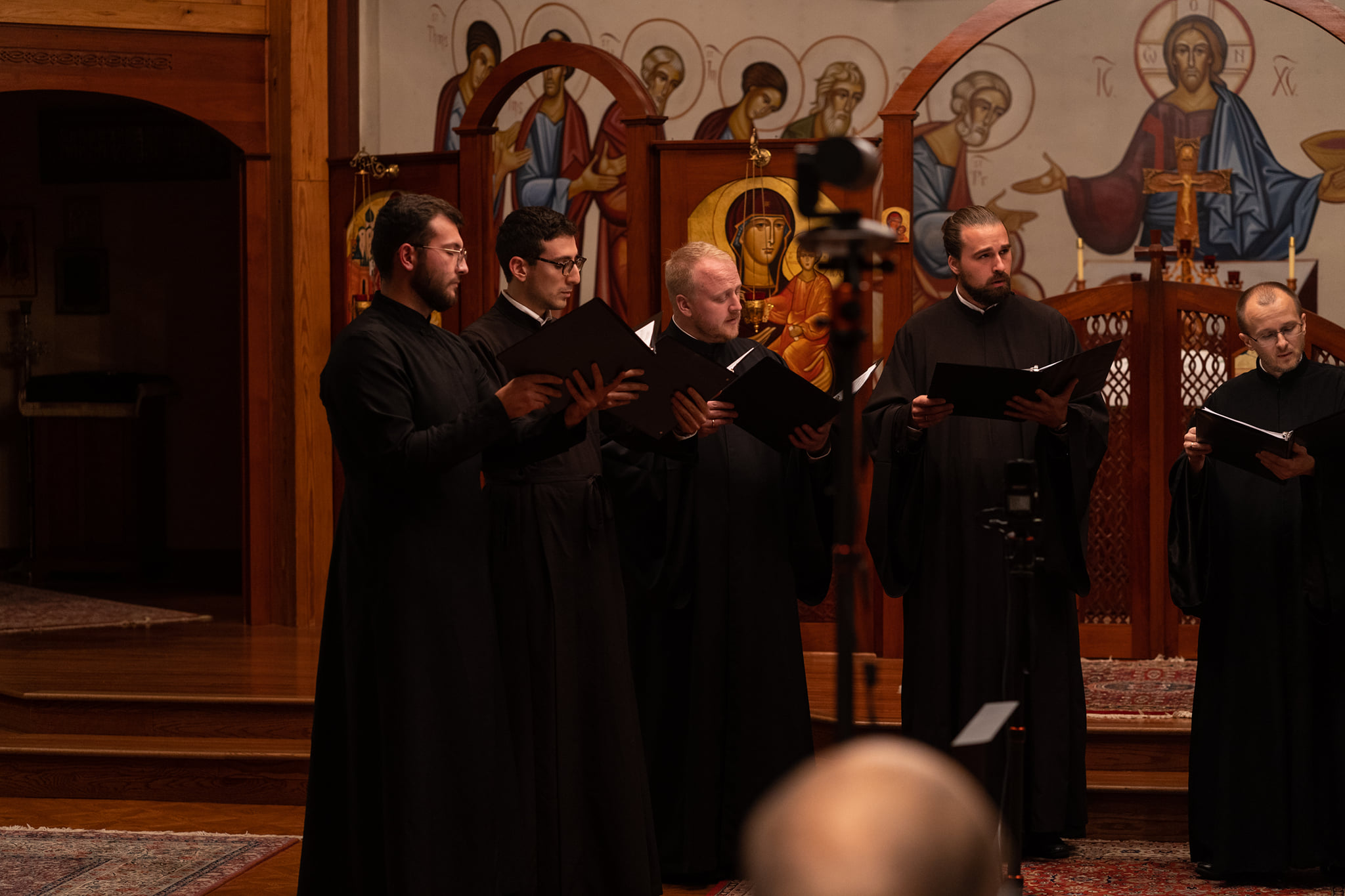 Scenes from Tronos Psaltic Group Performance