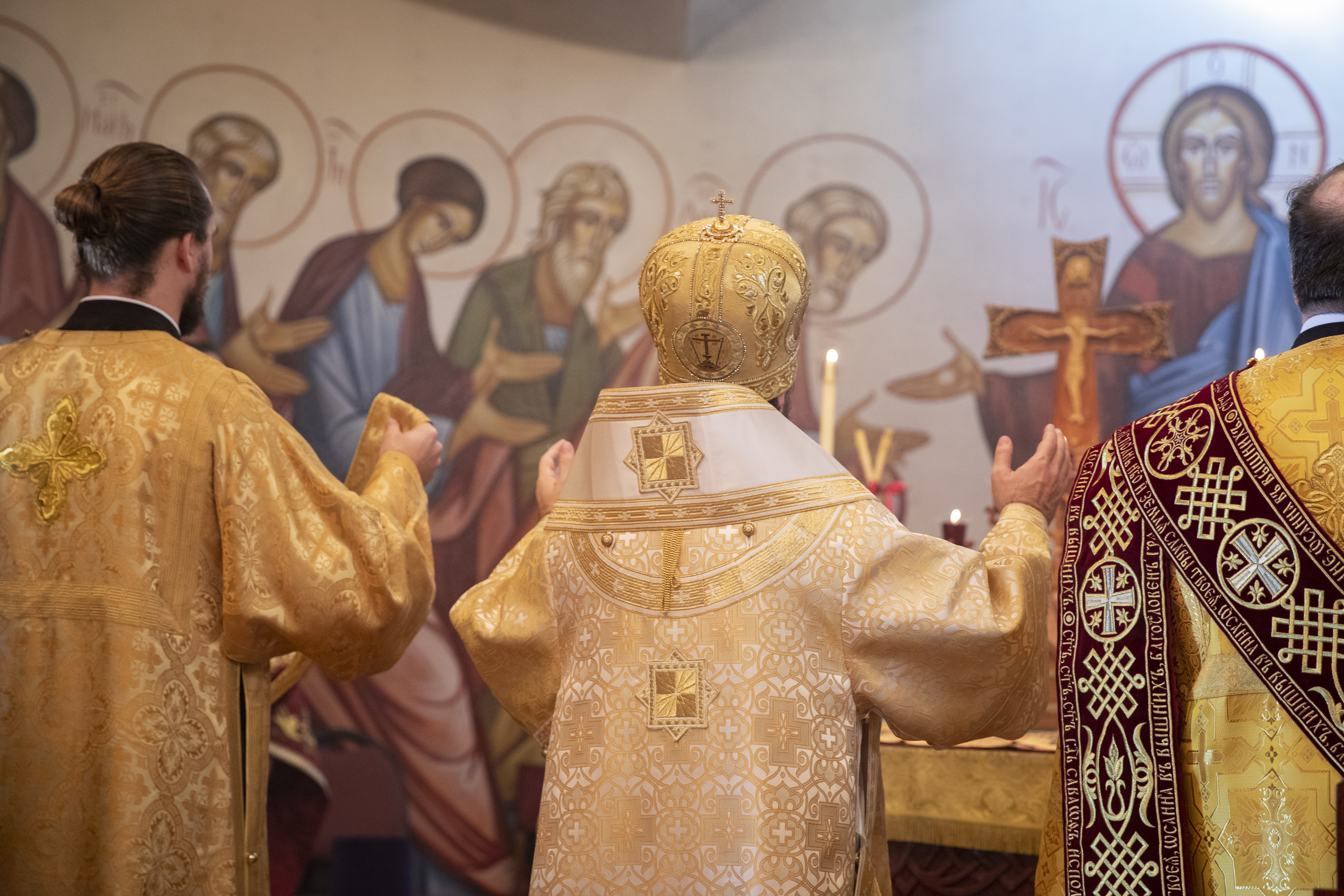 Divine Liturgy at Three Hierarchs Chapel