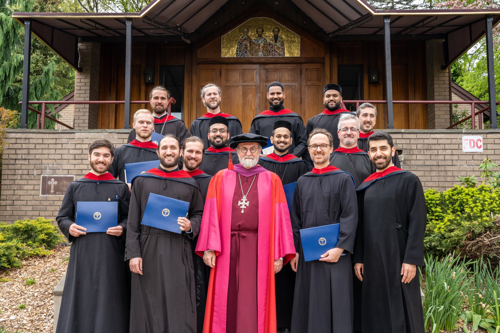 2022 Graduates with Fr Chad