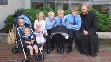 fr-matthew-and-his-children