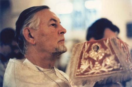 Fr Schmemann at Divine Liturgy